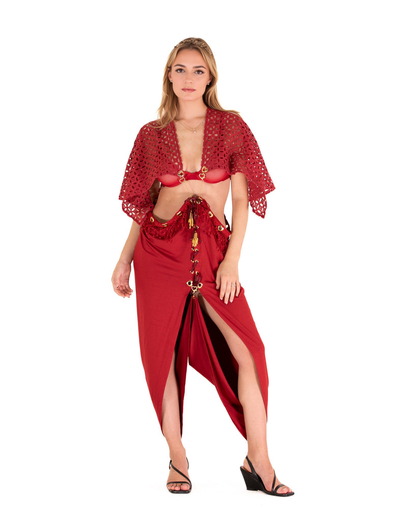 The Queen Cape Archetype