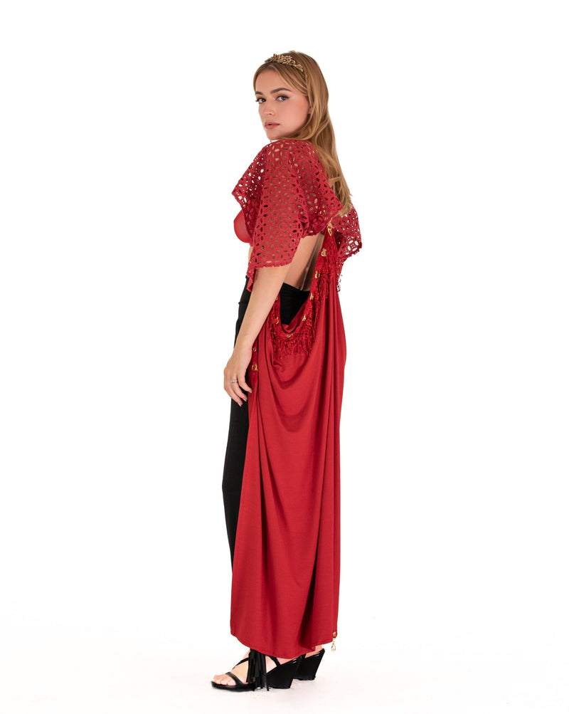 The Queen Cape Archetype