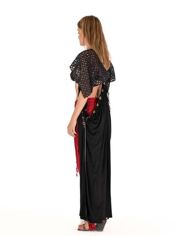 The Queen Cape Archetype